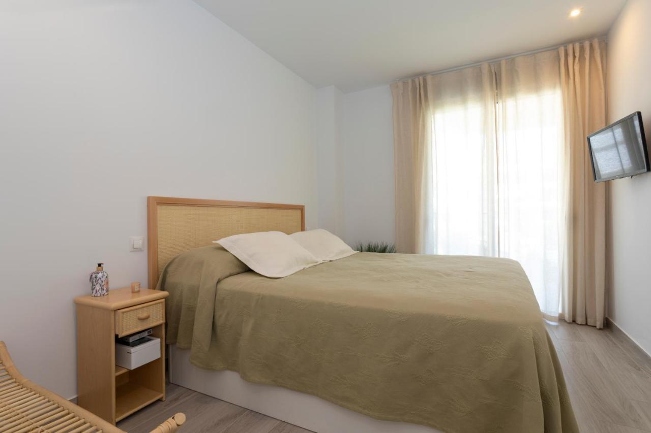 Ferienwohnung Marina Real 4 Frente Al Puerto Nautico Dénia Exterior foto